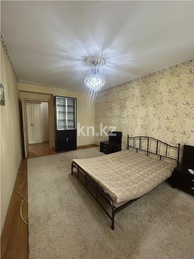 Продажа 3-комнатной квартиры, 70 м², пр. Жибек жолы, дом  6 в Алматы