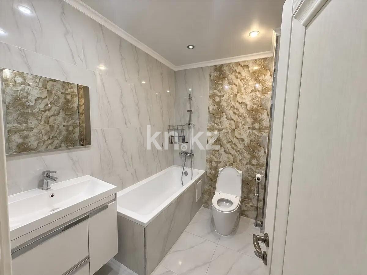 Продажа 2-комнатной квартиры, 75 м² в Алматы - фото 3