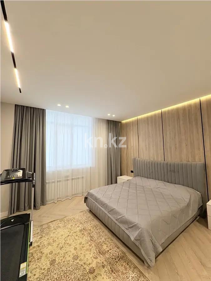 Продажа 4-комнатной квартиры, 140 м², пр. Мангилик Ел, дом  30 стр - Продажа  четырехкомнатных квартир в Астане фото 1 из 3