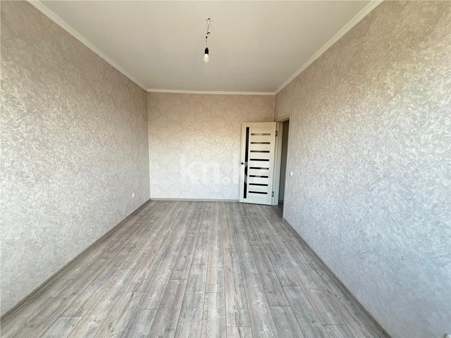Продажа 2-комнатной квартиры, 61 м², ул. Сарыарка в Караганде - фото 4