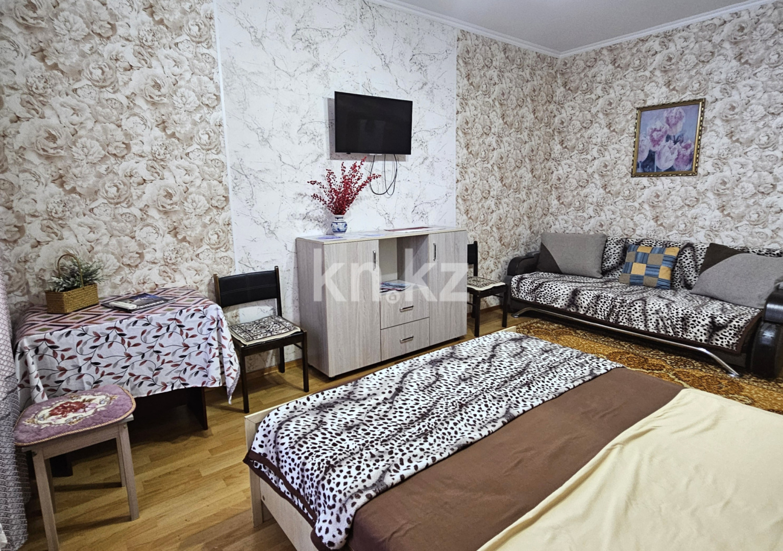 Аренда 1-комнатной квартиры посуточно, 42 м² в Алматы - фото 6