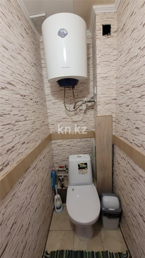 Продажа 3-комнатной квартиры, 64 м², пр. Назарбаева в Караганде - фото 13