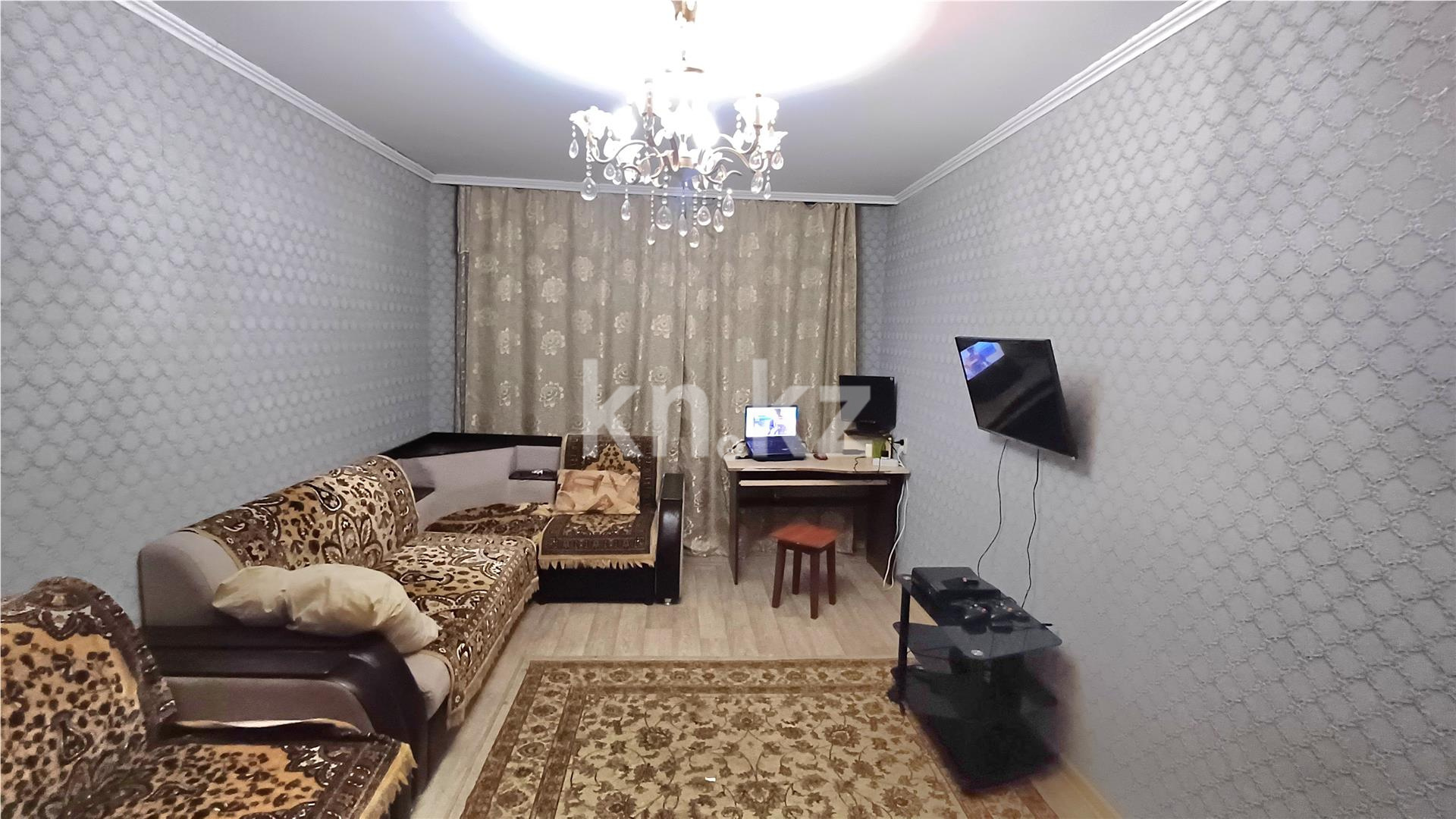 Продажа 2-комнатной квартиры, 47 м², мкр-н 18 - Продажа  двухкомнатных квартир в Караганде фото 1 из 10