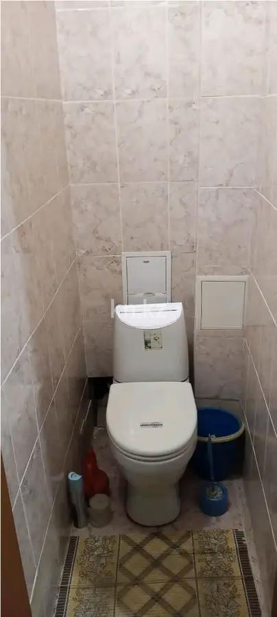 Продажа 2-комнатной квартиры, 44 м², 14 мкр., дом  34 в Караганде - фото 4