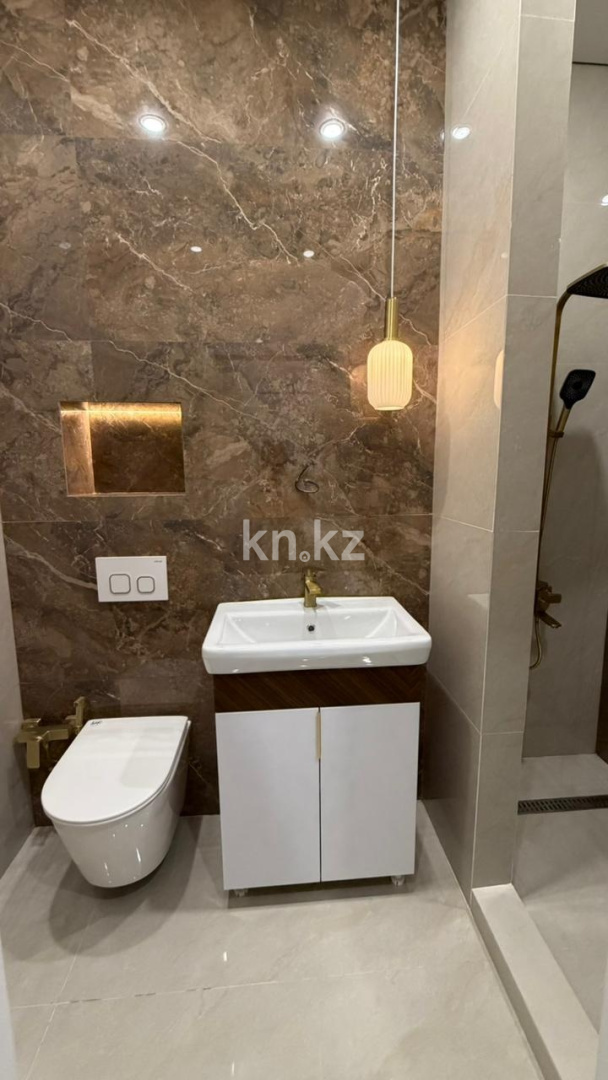 Продажа 2-комнатной квартиры, 46 м² в Караганде - фото 3
