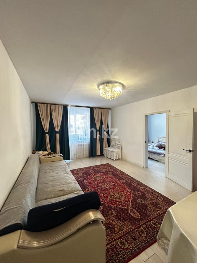 Продажа 3-комнатной квартиры, 81 м² - Продажа квартир в Караганде фото 2 из 14