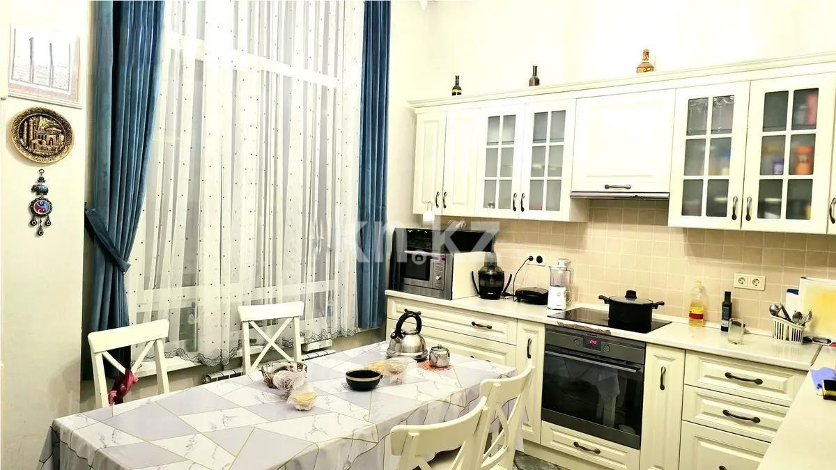 Продажа 4-комнатной квартиры, 150 м², ул. Туркестан, дом  20 в Астане - фото 2