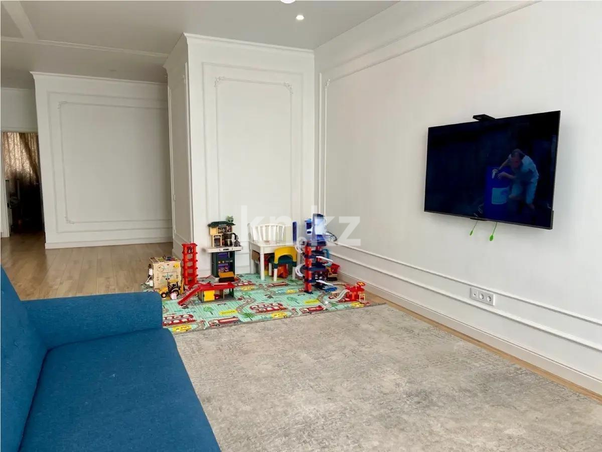 Продажа 2-комнатной квартиры, 72 м² в Алматы