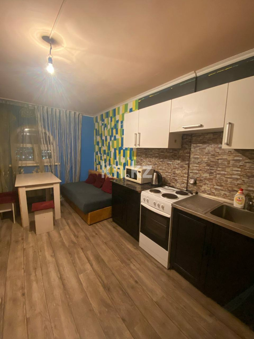Аренда 1-комнатной квартиры, 46 м² в Астане