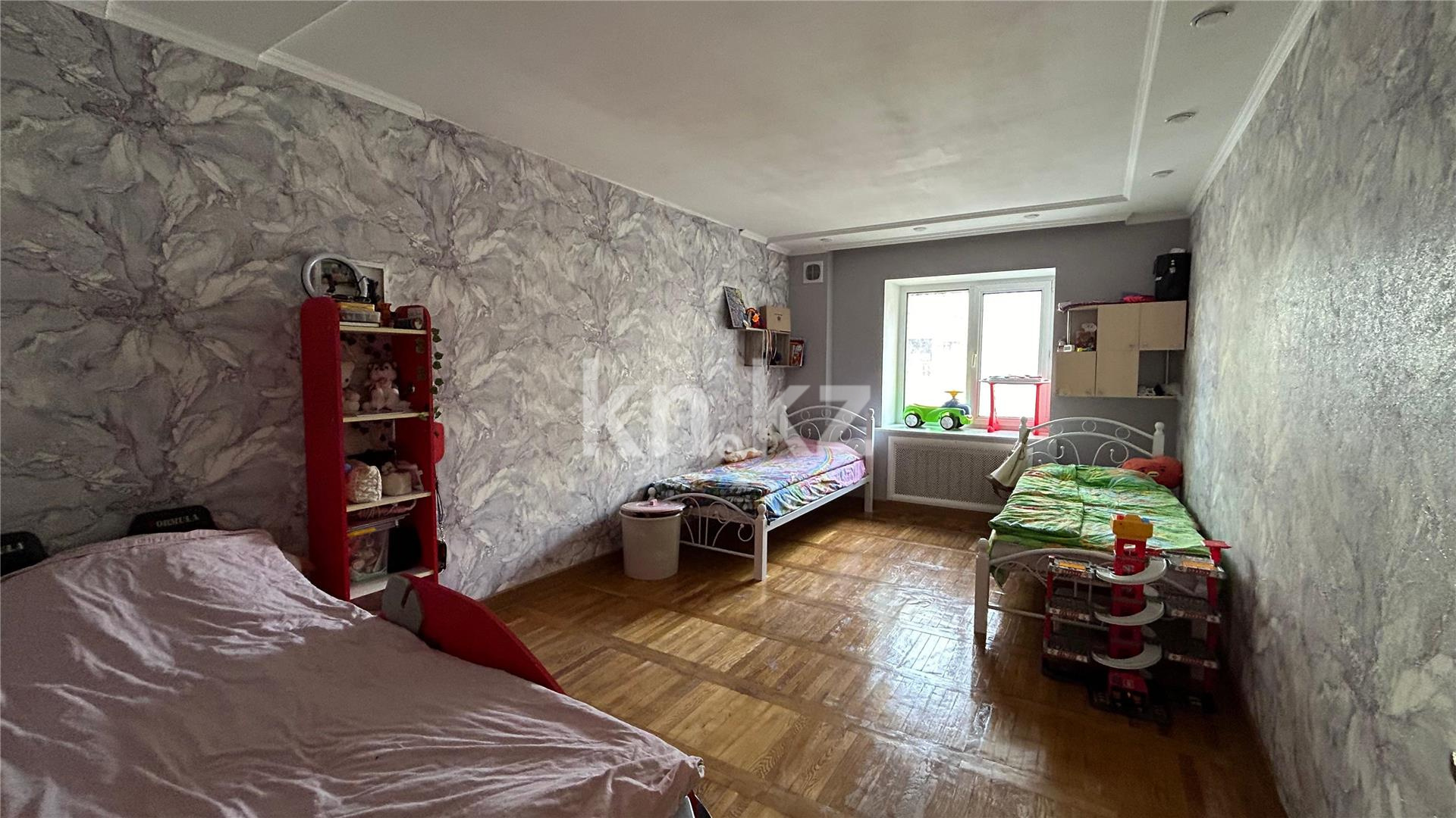 Продажа 4-комнатной квартиры, 137 м², ул. Алиханова - Продажа  четырехкомнатных квартир в Караганде фото 7 из 23