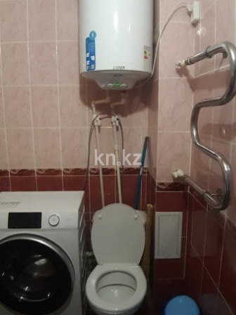 Продажа 2-комнатной квартиры, 43 м², 13-й мкр., дом  11 - Продажа  двухкомнатных квартир в Караганде с фото фото 4 из 10