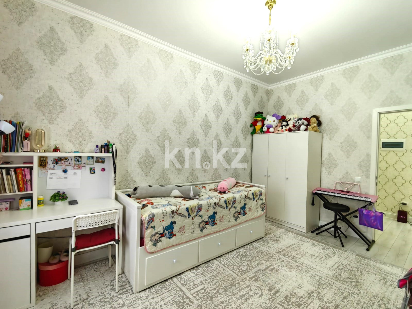 Продажа 4-комнатной квартиры, 109 м², пр. Шахтеров, дом  52б - Продажа  четырехкомнатных квартир в Караганде фото 18 из 40