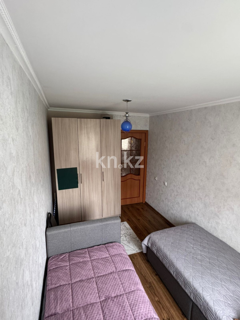 Продажа 3-комнатной квартиры, 62 м², ул. Алиханова, дом  36/2 в Караганде - фото 6