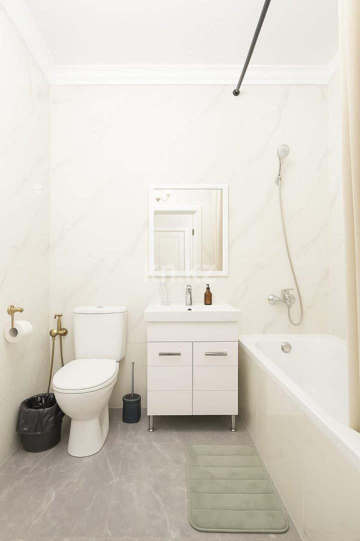 Аренда 1-комнатной квартиры посуточно, 45 м², пр. Кабанбай батыра, дом  38/3 - ул. Сыганак в Астане - фото 8