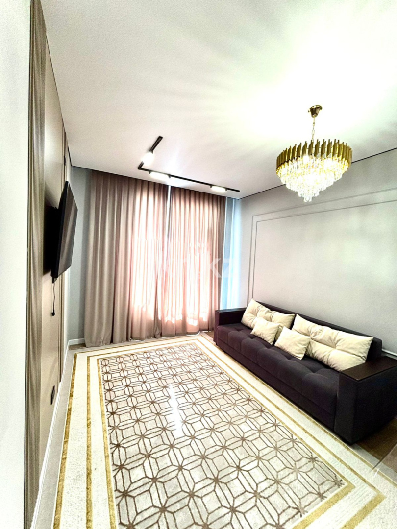 Продажа 2-комнатной квартиры, 38 м² - Продажа квартир в р-не Есиль Астаны фото 1 из 8