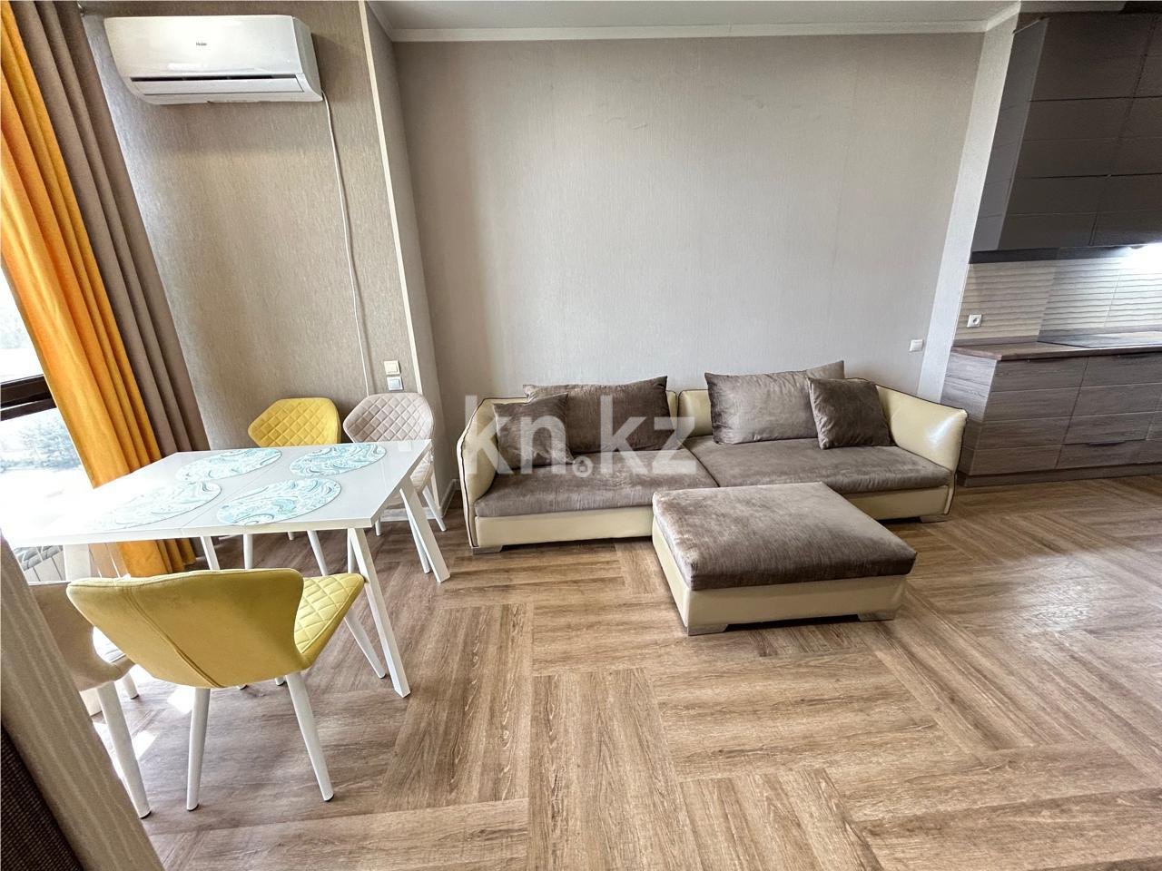 Продажа 2-комнатной квартиры, 65 м², ул. Алиханова, дом  37/4 - Продажа квартир в Караганде фото 2 из 32