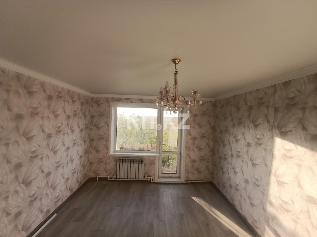 Продажа 1-комнатной квартиры, 30 м² - Продажа квартир в Караганде - страница 2 фото 1 из 6