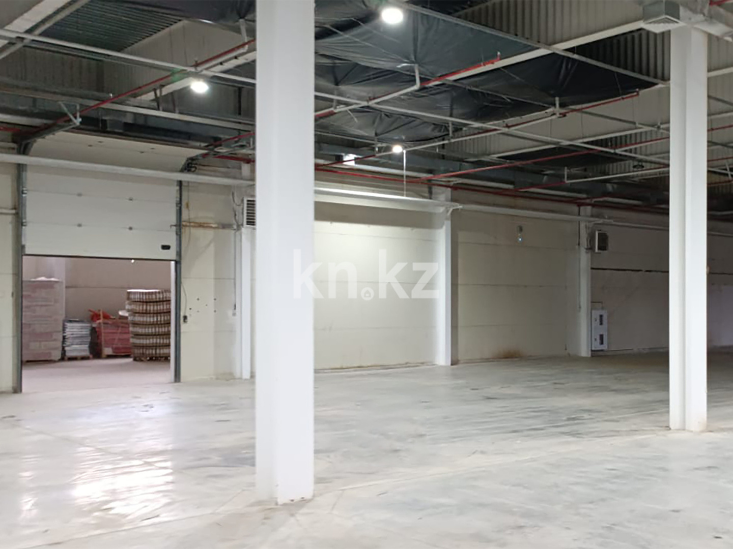 Продажа , 7042 м², ул. Акжол, дом  30 - Шоссе Алаш - Продажа действующего бизнеса в Астане фото 4 из 8