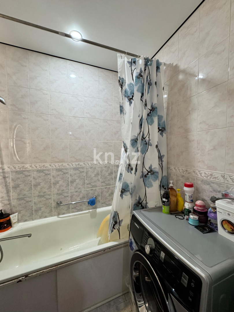 Продажа 2-комнатной квартиры, 54 м², мкр-н Степной-4, дом  10 - Продажа  двухкомнатных квартир в Караганде фото 11 из 14