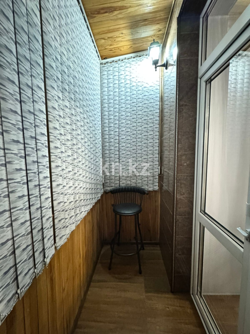 Продажа 2-комнатной квартиры, 54 м², пр. Назарбаева, дом  3 в Караганде - фото 16