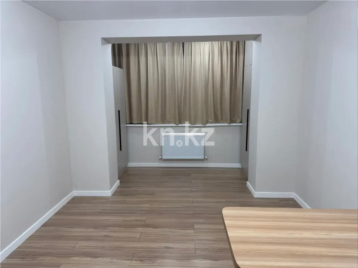 Продажа 1-комнатной квартиры, 28 м², ул. Омарова, дом  1 в Алматы