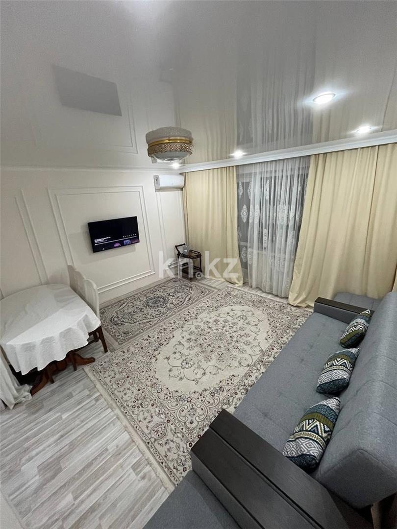 Продажа 2-комнатной квартиры, 54 м², мкр-н Голубые Пруды - Продажа  двухкомнатных квартир в Караганде фото 1 из 14