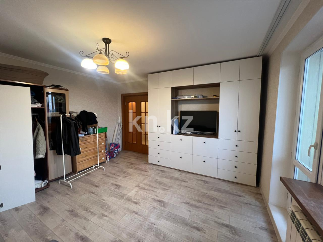 Продажа 2-комнатной квартиры, 49 м², мкр-н Орбита-1 в Караганде - фото 2