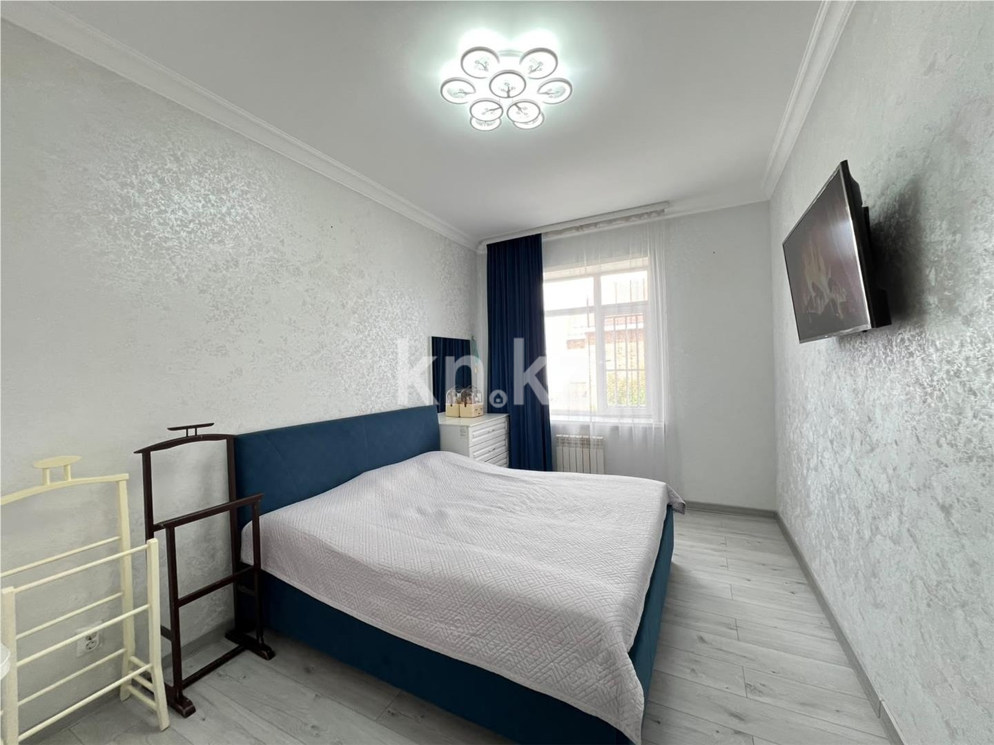 Продажа 3-комнатной квартиры, 75 м² - Продажа квартир в кирпичном доме в Караганде - страница 2 фото 3 из 22