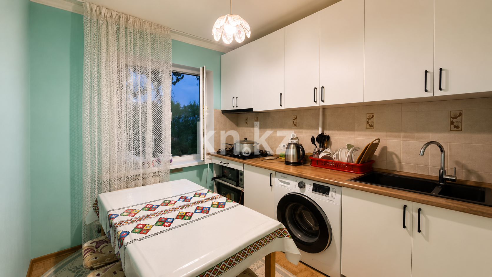 Продажа 2-комнатной квартиры, 40.3 м² - Продажа двухкомнатных квартир в панельном доме в Астане фото 1 из 7