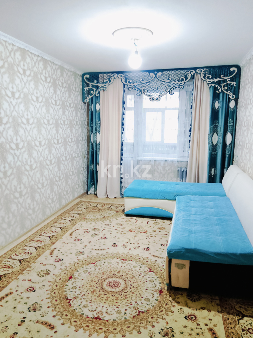 Продажа 4-комнатной квартиры, 77.5 м², Самал, дом  14 - Продажа квартир в Таразе фото 1 из 12