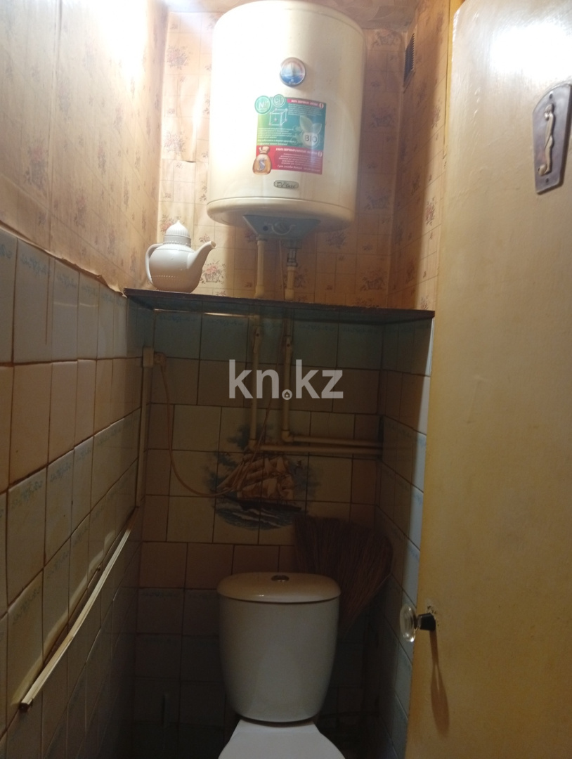 Аренда 3-комнатной квартиры, 58 м² - Аренда трехкомнатных квартир помесячно в Караганде фото 8 из 9