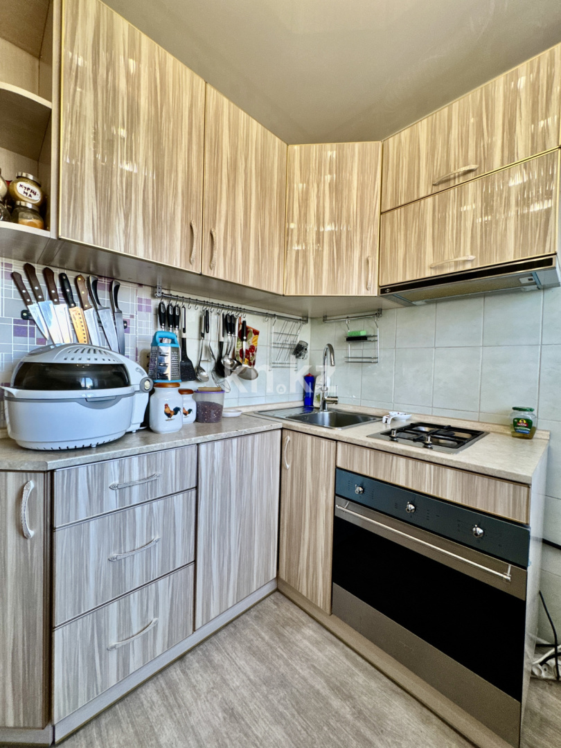 Продажа 2-комнатной квартиры, 46.9 м², пр. Сейфуллина, дом  3 - Продажа квартир в Караганде фото 3 из 24