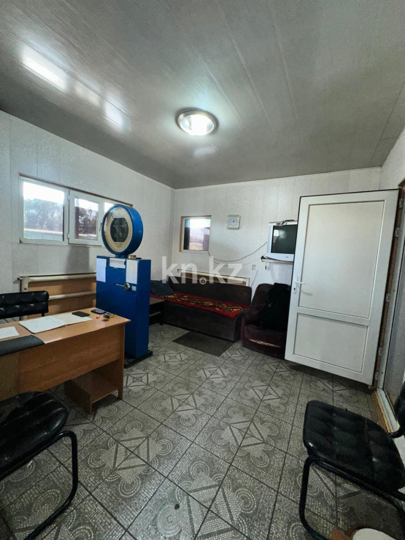 Продажа , 67 сот., пр. Жибек жолы - Продажа баз, складов и промышленной недвижимости в Алматы с фото фото 6 из 12