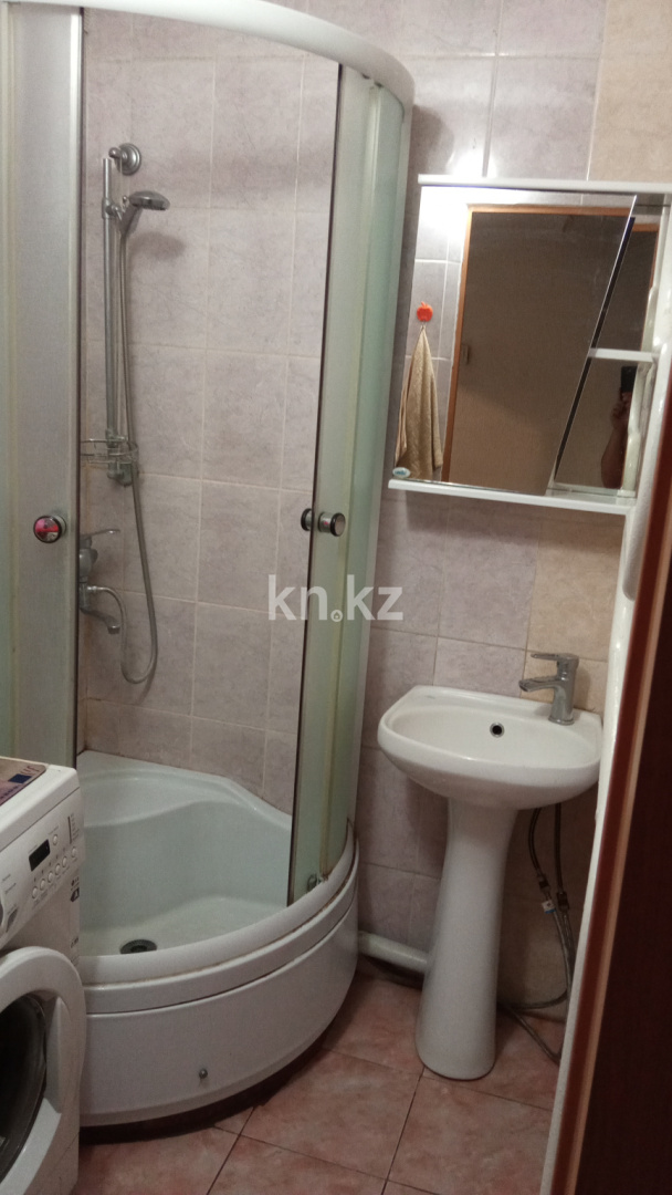 Продажа 3-комнатной квартиры, 50 м², ул. Мызы, дом  45 - Продажа квартир в Усть-Каменогорске без посредников фото 6 из 11