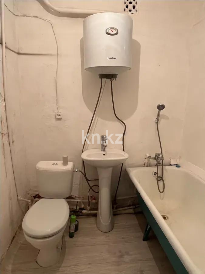 Продажа 1-комнатной квартиры, 30 м², мкр-н 15, дом  8 - Продажа  однокомнатных квартир в Караганде фото 5 из 5