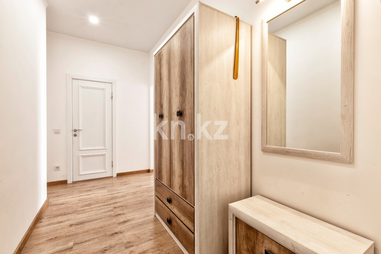 Аренда 1-комнатной квартиры посуточно, 46 м², ул. Анет баба, дом  3 - ул. Сыганак - Аренда квартир посуточно в Астане с фото фото 8 из 10