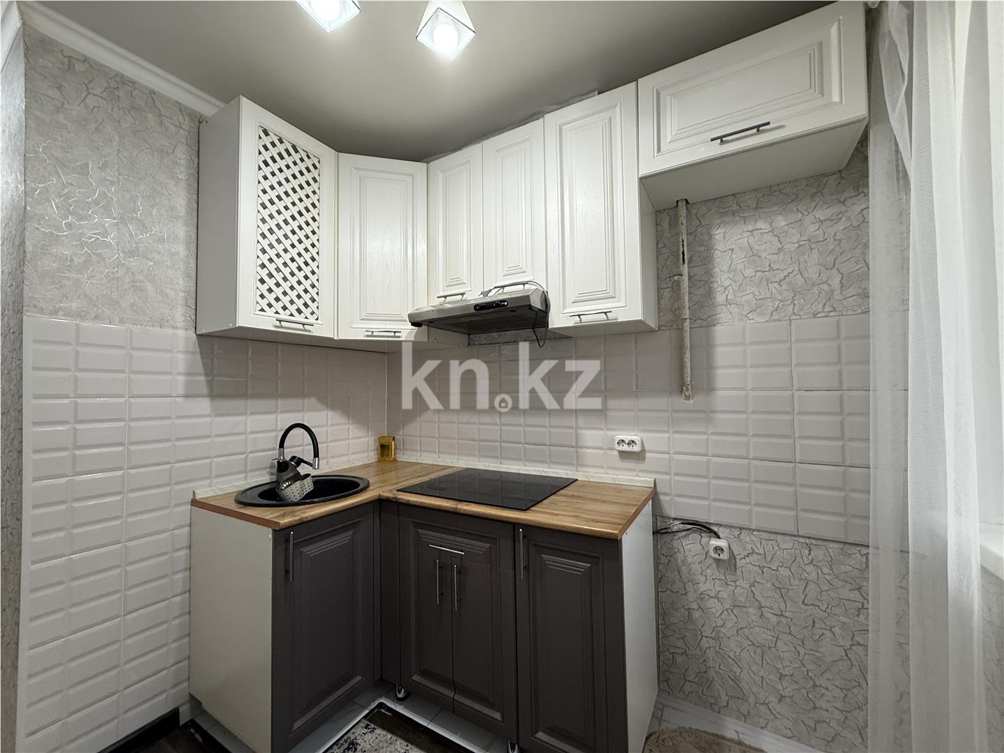 Продажа 2-комнатной квартиры, 42 м², пр. Республики, дом  36 - Продажа  двухкомнатных квартир в Караганде фото 6 из 10