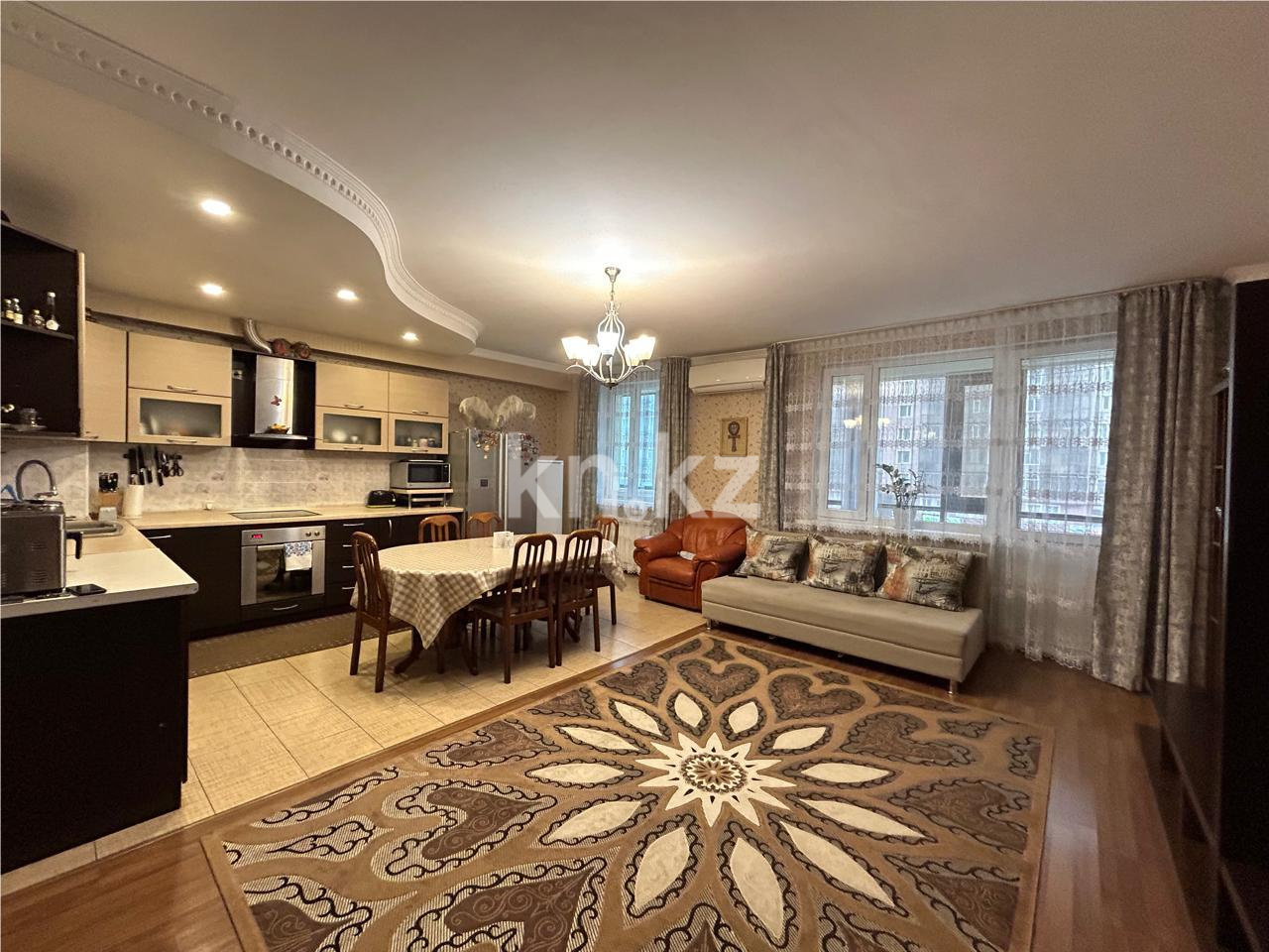 Продажа 4-комнатной квартиры, 156.6 м², ул. Кенесары - Продажа  четырехкомнатных квартир в новостройках Астаны фото 1 из 17