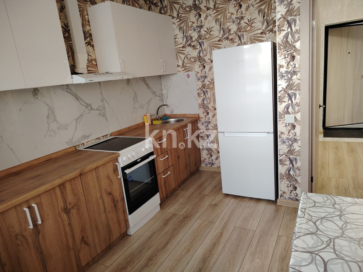 Аренда 1-комнатной квартиры, 42 м², ул. Нажимеденова, дом  13 - ул. Жургенова - Аренда квартир помесячно в Казахстане фото 1 из 8
