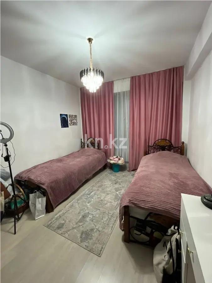 Продажа 3-комнатной квартиры, 83 м², Кульджинский тракт, дом  16/33 в Алматы - фото 3