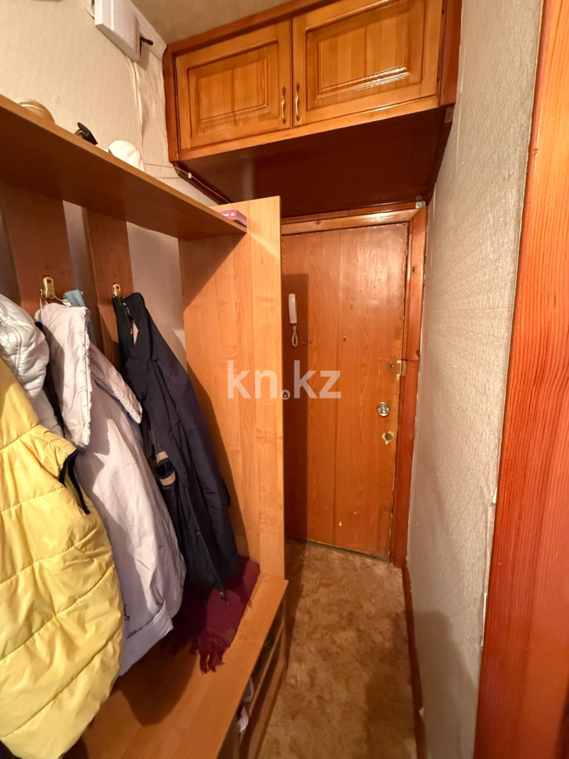 Продажа 3-комнатной квартиры, 48.2 м², пр. Республики, дом  28 - Продажа квартир в Караганде фото 8 из 11