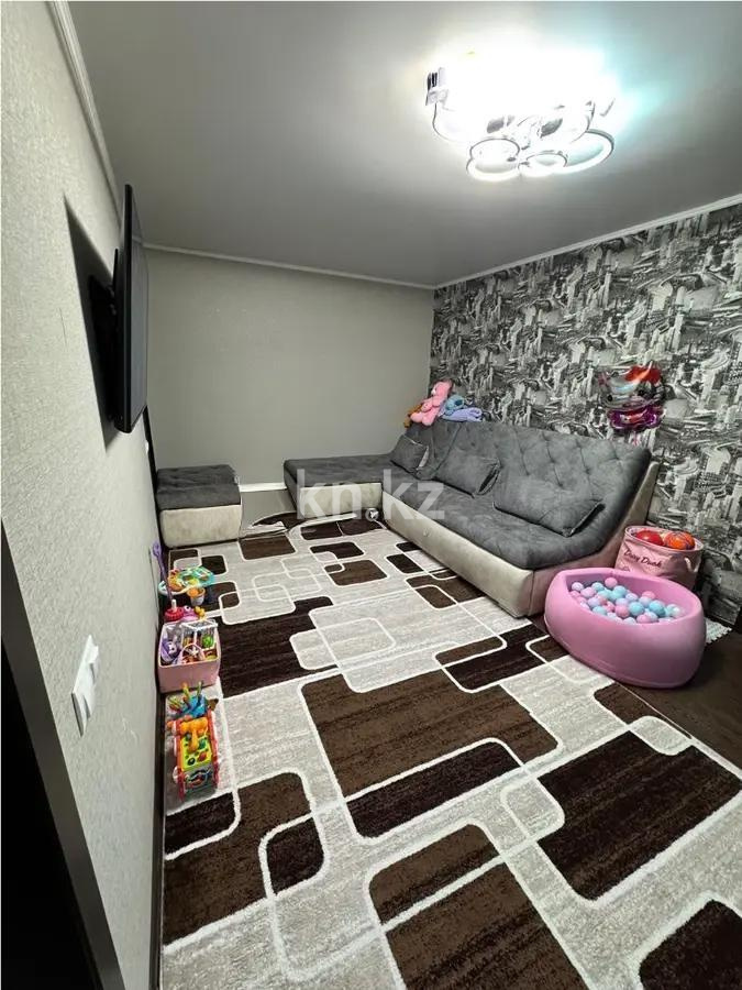 Продажа 2-комнатной квартиры, 45 м², ул. Абая, дом  92 - Продажа квартир в Темиртау без посредников фото 1 из 5