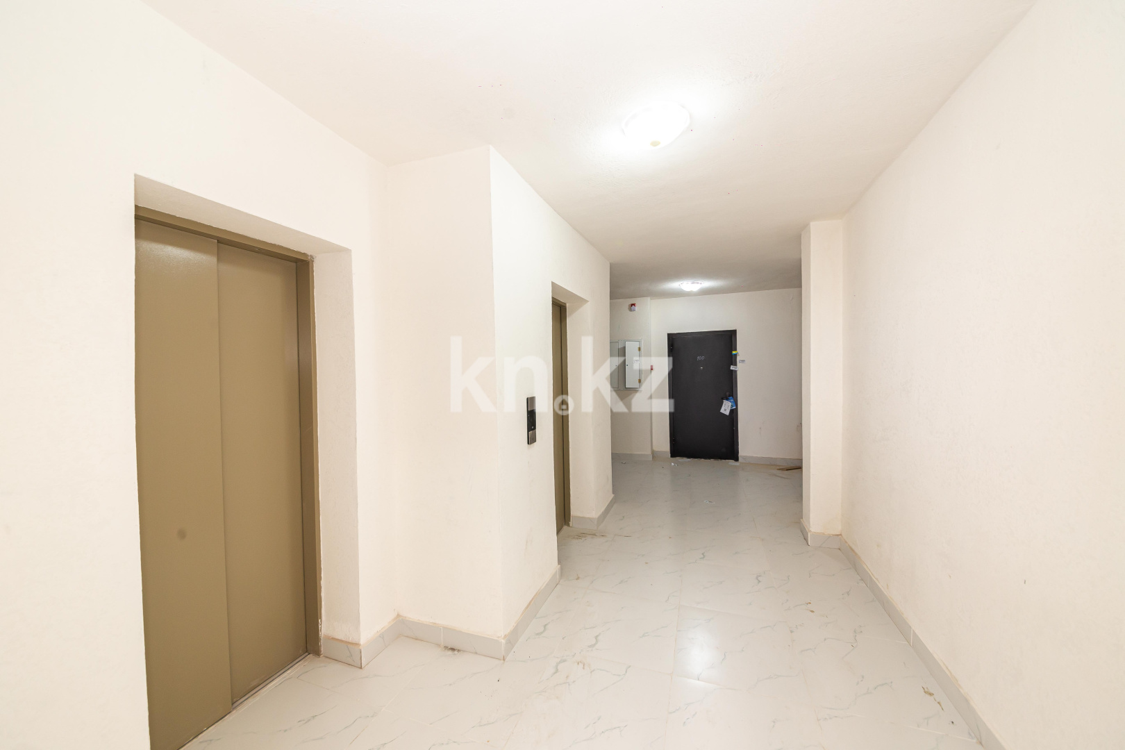 Продажа 2-комнатной квартиры, 67 м², ул. Нарикбаева, дом  6 в Астане - фото 24