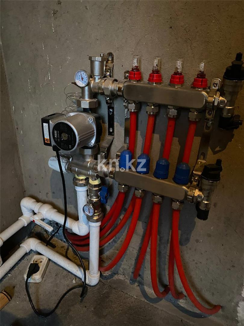 Продажа 6-комнатного дома, 220 м², ул. Луначарского - Продажа домов, коттеджей в Караганде с фото фото 9 из 10