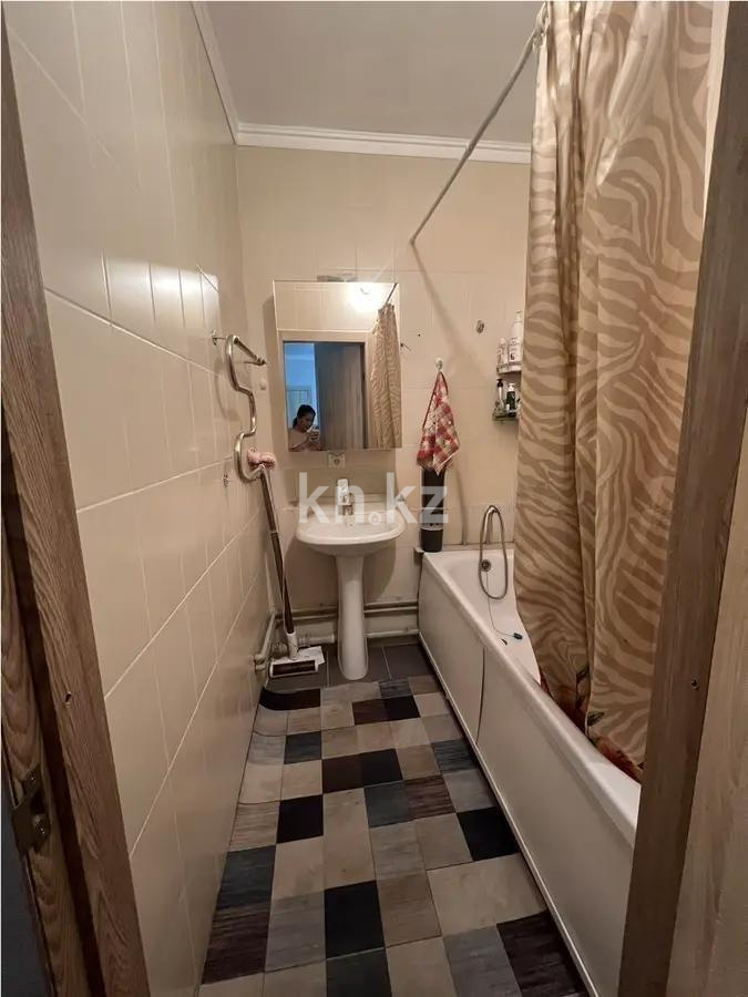 Продажа 3-комнатной квартиры, 70 м², мкр-н Дарабоз, дом  27 в Алматы - фото 5