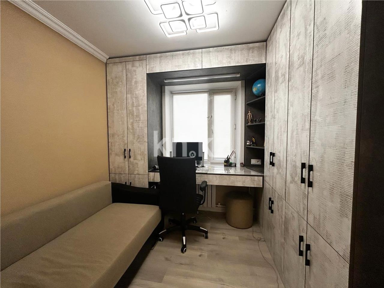 Продажа 5-комнатной квартиры, 96 м², мкр-н Голубые Пруды - Продажа  пятикомнатных квартир в Караганде фото 8 из 20