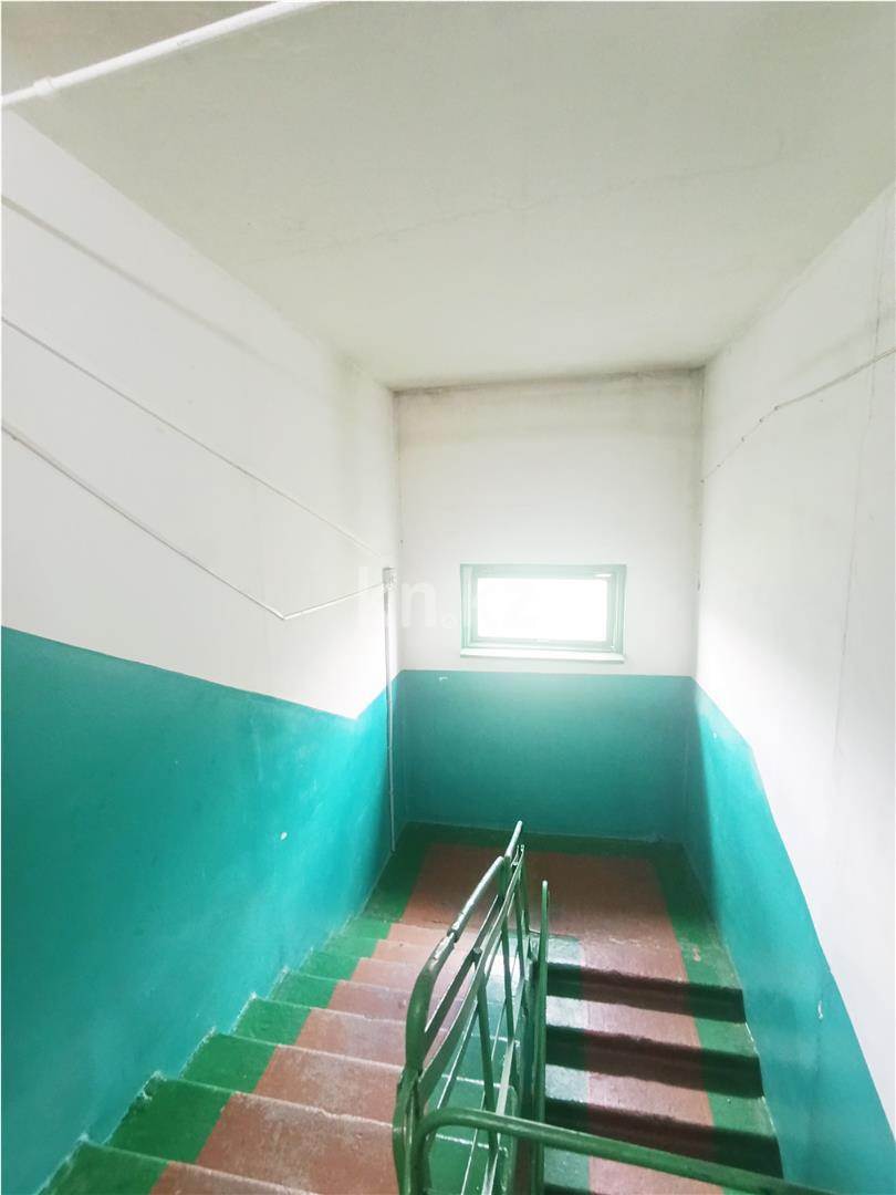 Продажа 3-комнатной квартиры, 62 м², мкр-н 23 - Продажа  трехкомнатных квартир в Караганде фото 14 из 18