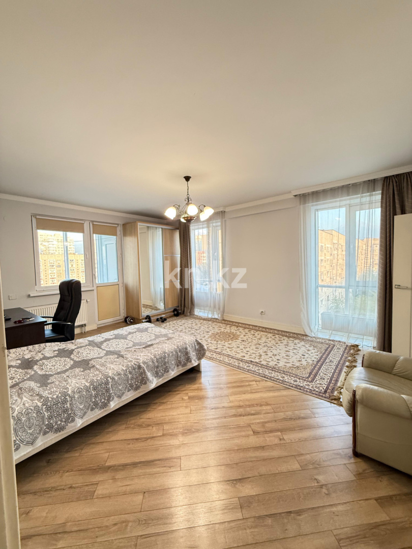 Продажа 3-комнатной квартиры, 105 м², пр. Абая, дом  130 в Алматы