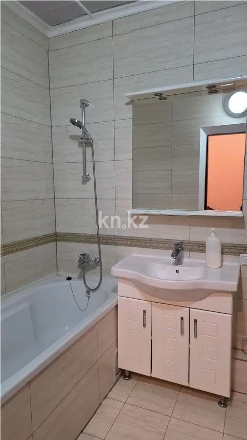 Продажа 2-комнатной квартиры, 80 м², пр. Мангилик Ел, дом  19/2 в Астане - фото 6