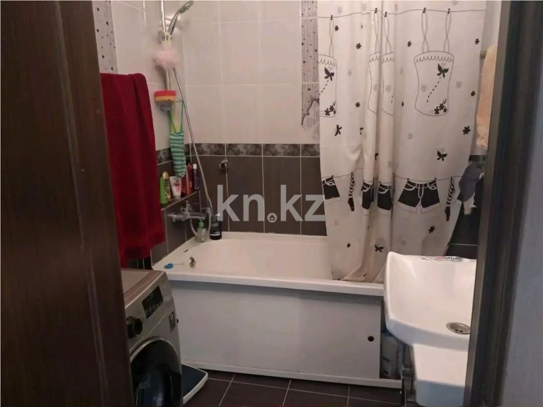 Продажа 2-комнатной квартиры, 65 м², ул. Е-251, дом  4 в Астане - фото 3